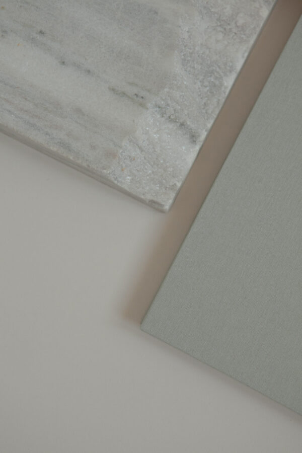 Album na spirali 28 x 20 cm góry z symbolem SERCE