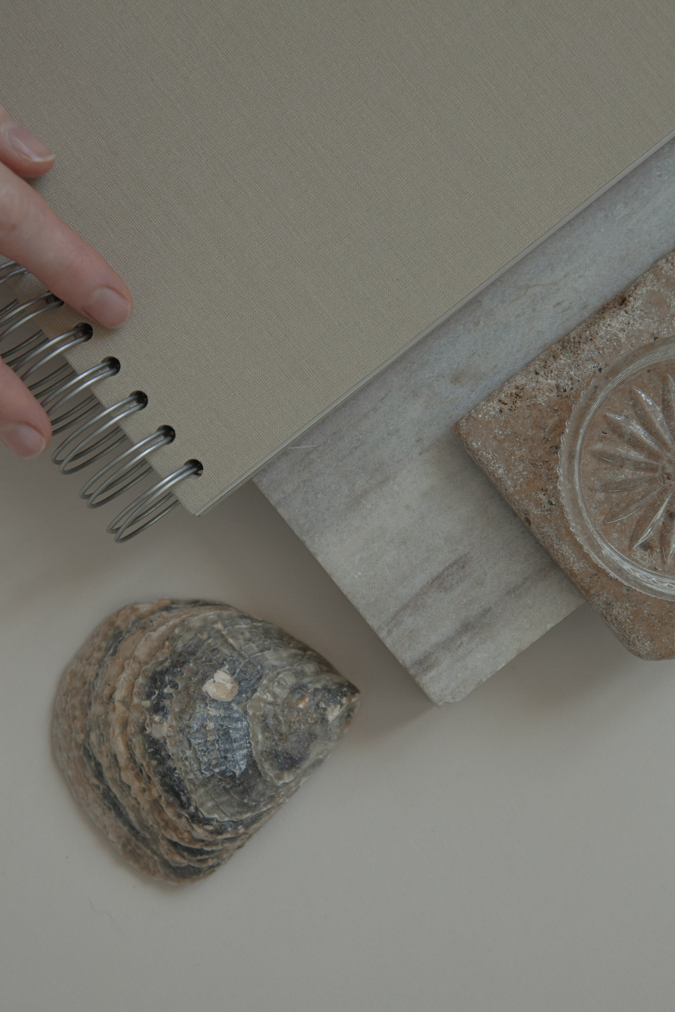 Album na spirali 26 x 25 cm łąka z symbolem SERCE