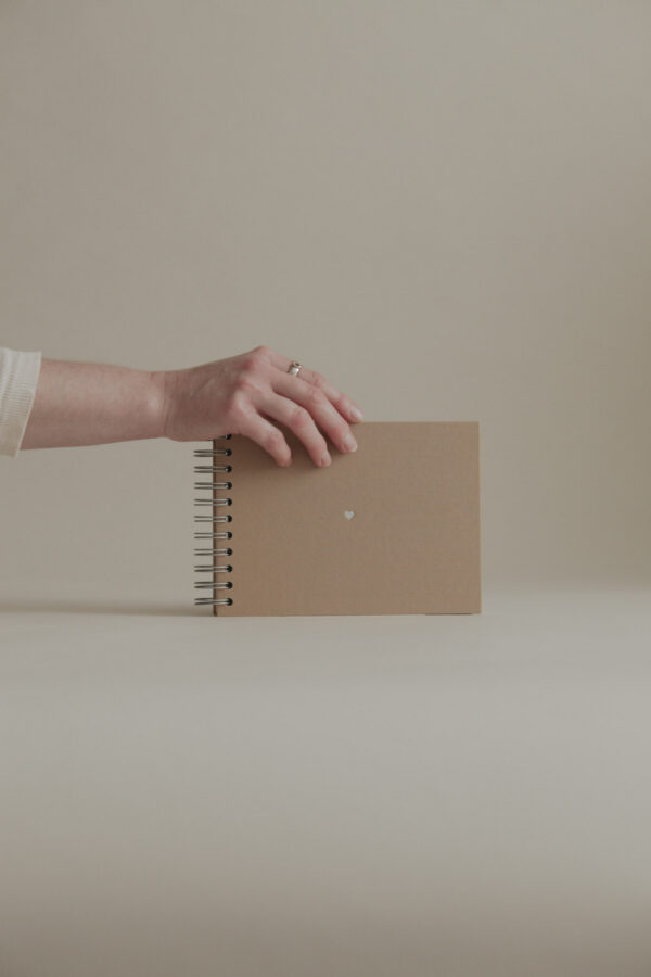 Album na spirali 20 x 15 cm plaża z symbolem SERCE